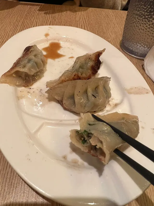 煎餃子