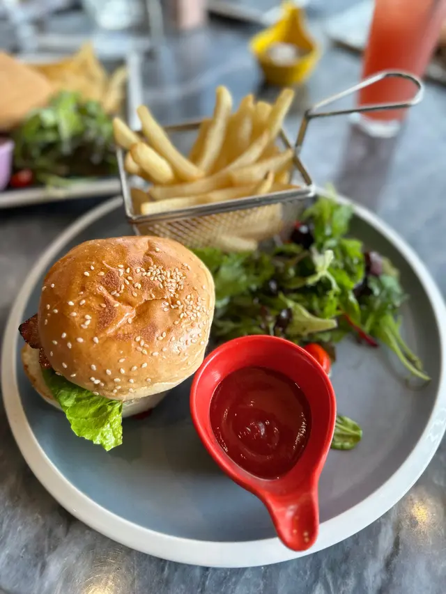 英國皇家牛肉漢堡