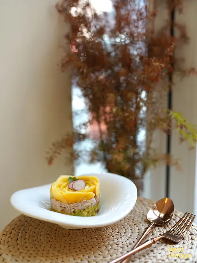 蟹肉芒果牛油果他他