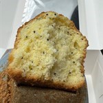 Very  nice  texture  and  fresh  scent,   one  of  the  best  cake  I  have  had  in  Hong  Kong!