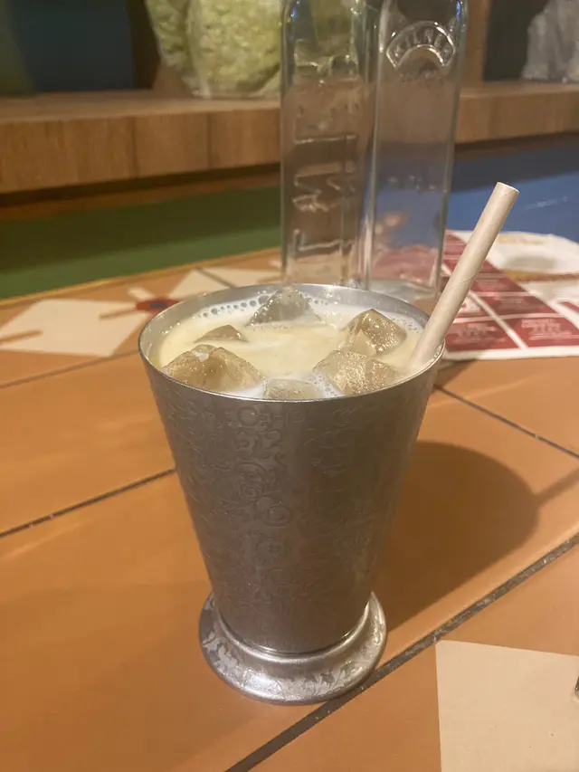 海鹽焦糖咖啡加少少黑椒唔該