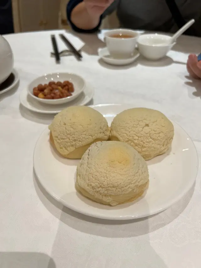 雪山叉燒餐包