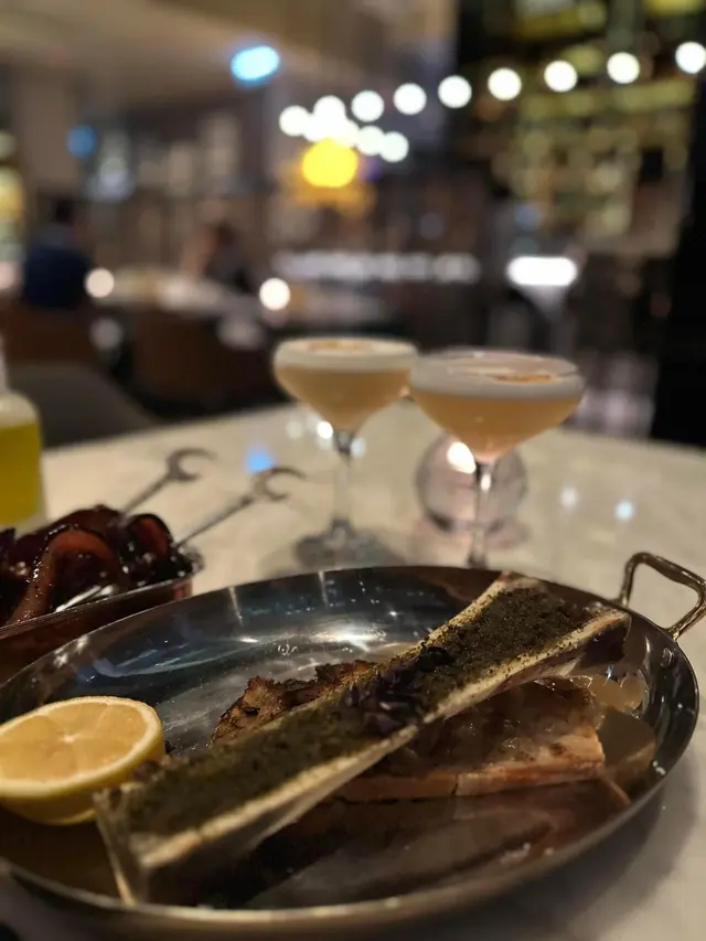 呢個係叫牛扒加$158就有的 又滑又香的油脂感再配上麵包 雖然冇鵝肝食但係呢都可以頂住先