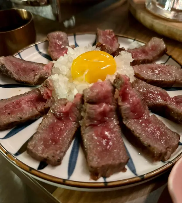 A5宮崎和牛他他配洋蔥及特制酸汁