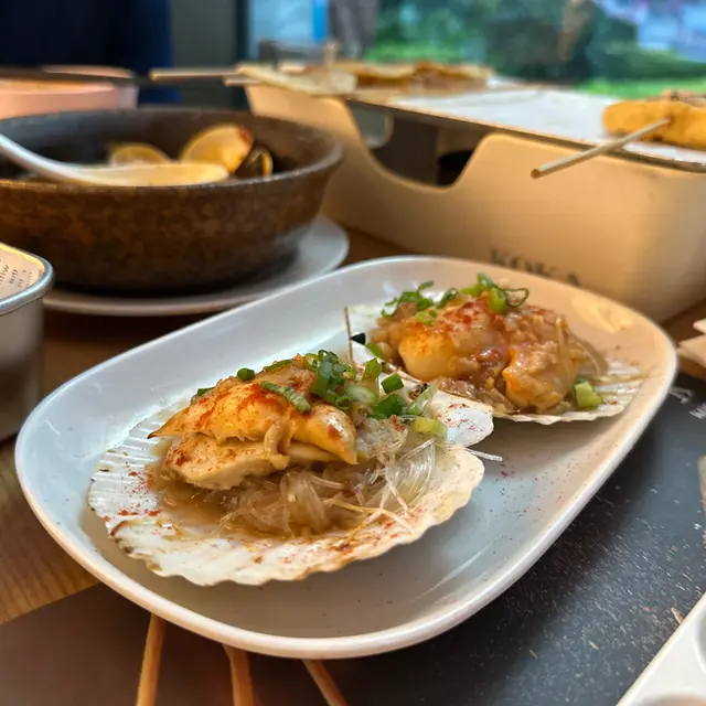 蒜蓉粉絲烤扇貝