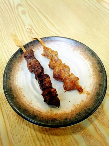 汁烧鸡肝    鸡软骨黄金烧