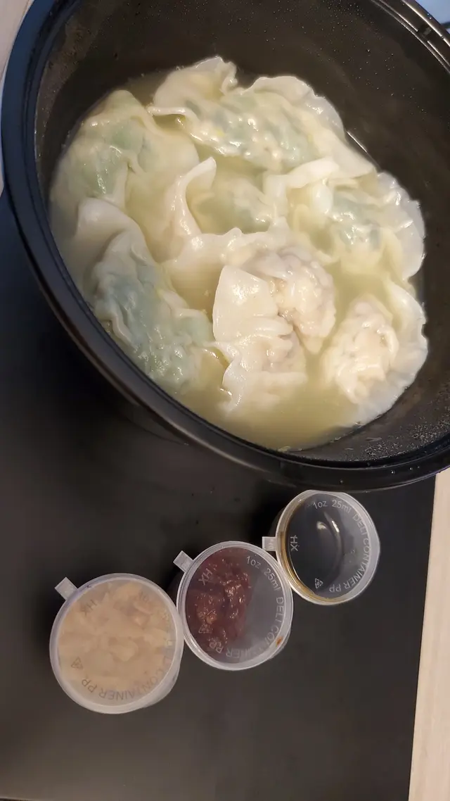 韭菜餃拼木耳椰菜餃