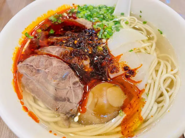 招牌，好吃，照片中為二細，更推薦毛細。