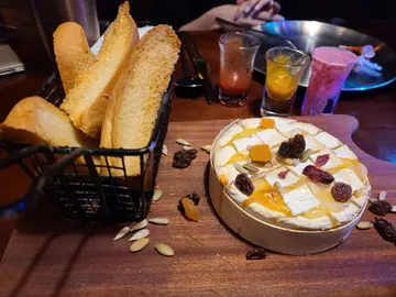 Baked Camembert with Toast