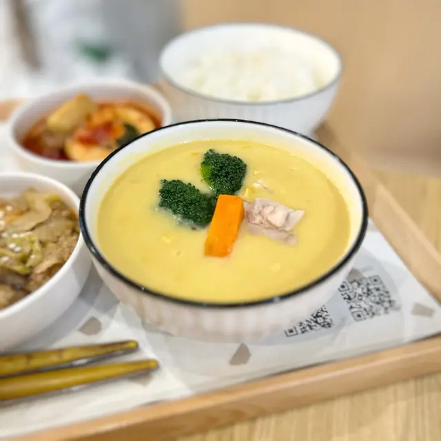 北海道產甜粟雞肉豆乳濃湯