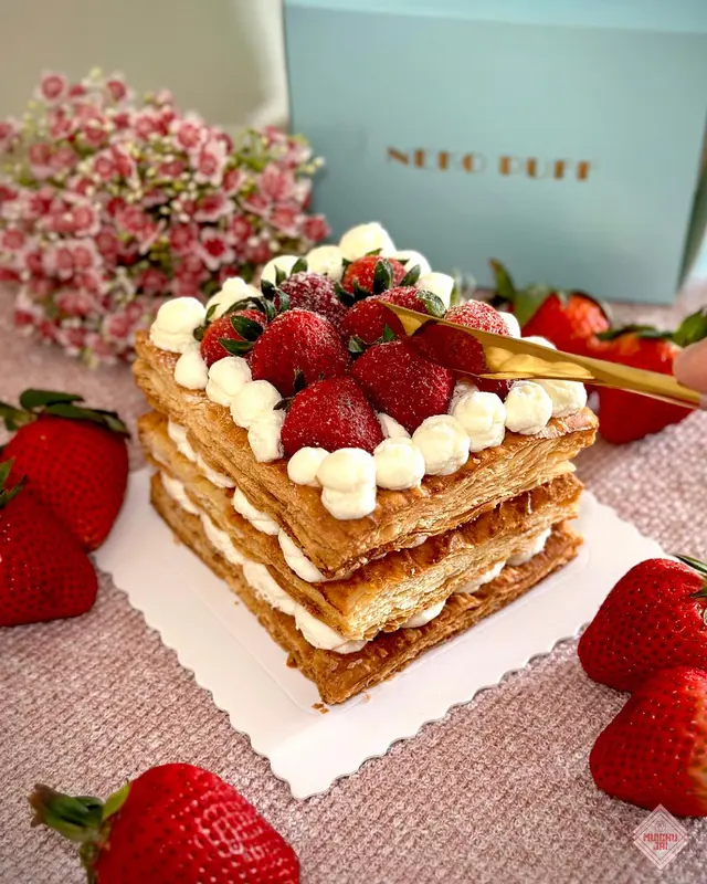 韓國草莓麻薯拿破崙蛋糕
