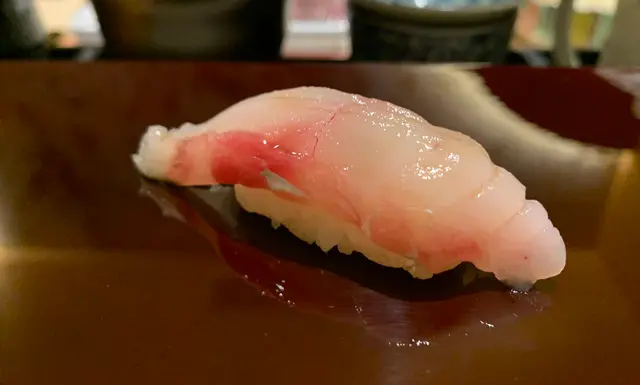 是白身魚,味偏淡