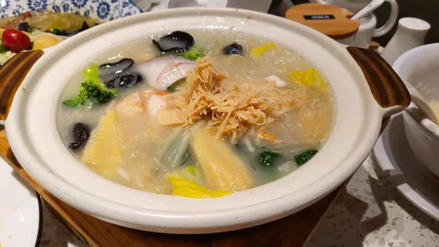 魚湯海味粉絲雜菜煲