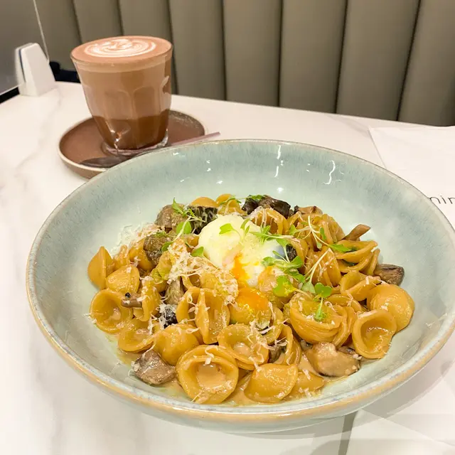 溫泉蛋什菌牛肝菌貓耳朵粉