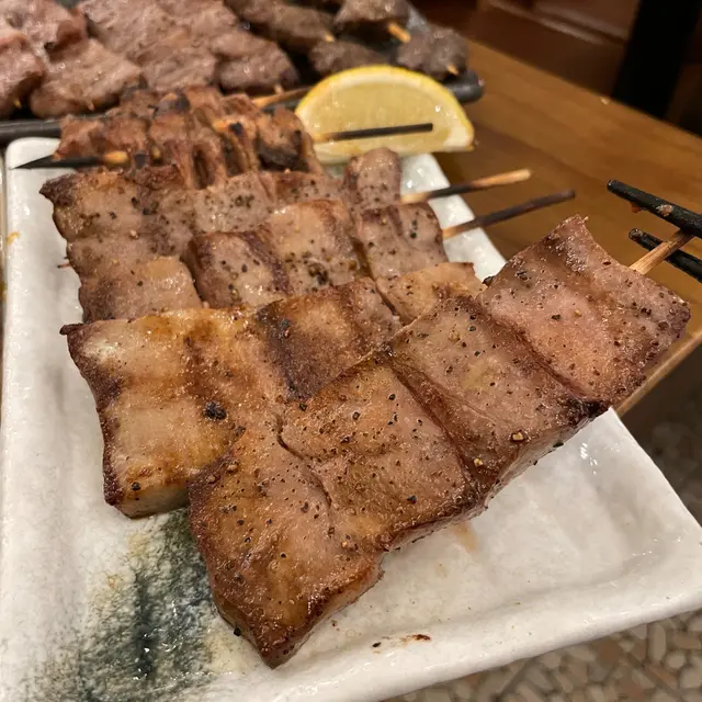 厚切鹽燒牛舌腩