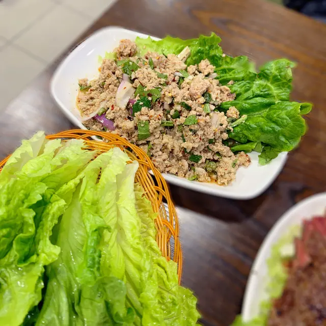 泰式肉碎生菜包