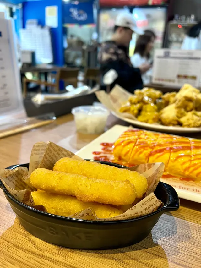 同芝士蛋卷一樣，芝士又係拉絲😋$45仲要有5條，咁抵食一定要試‼️