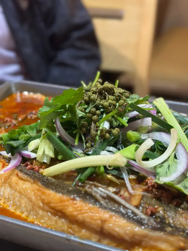 青花椒麻香烤魚