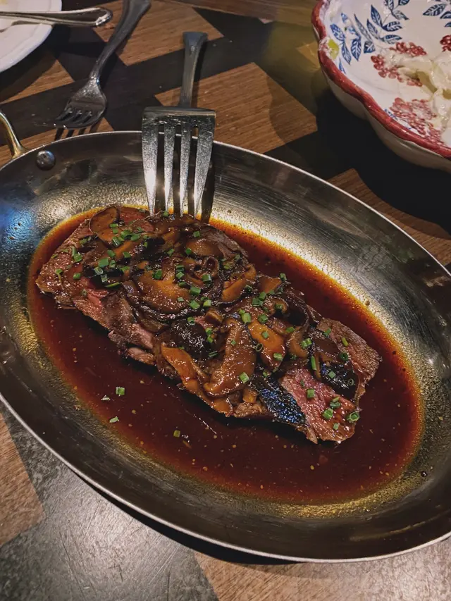 Beef Tenderloin Alla Boscaiola