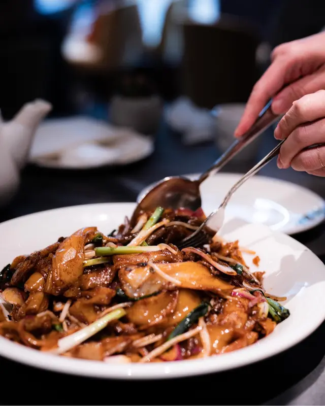 豉油王肥牛炒陳村粉