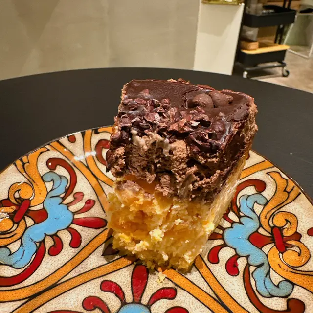 咸蛋朱古力蛋糕