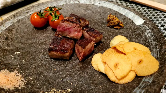 A4岩手縣黑毛和牛