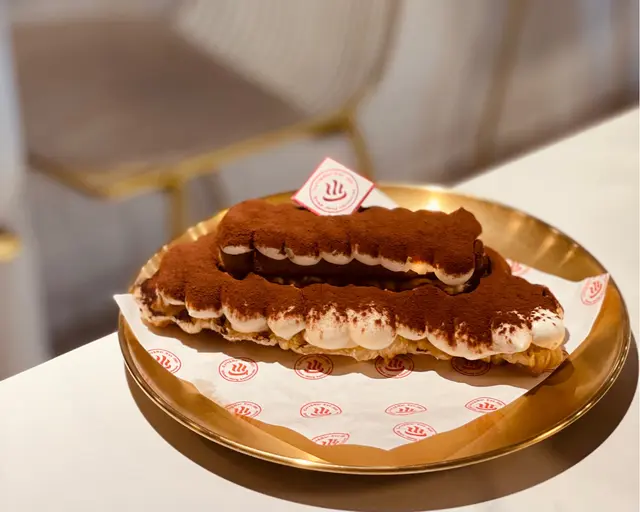 提拉米牛角酥窩夫