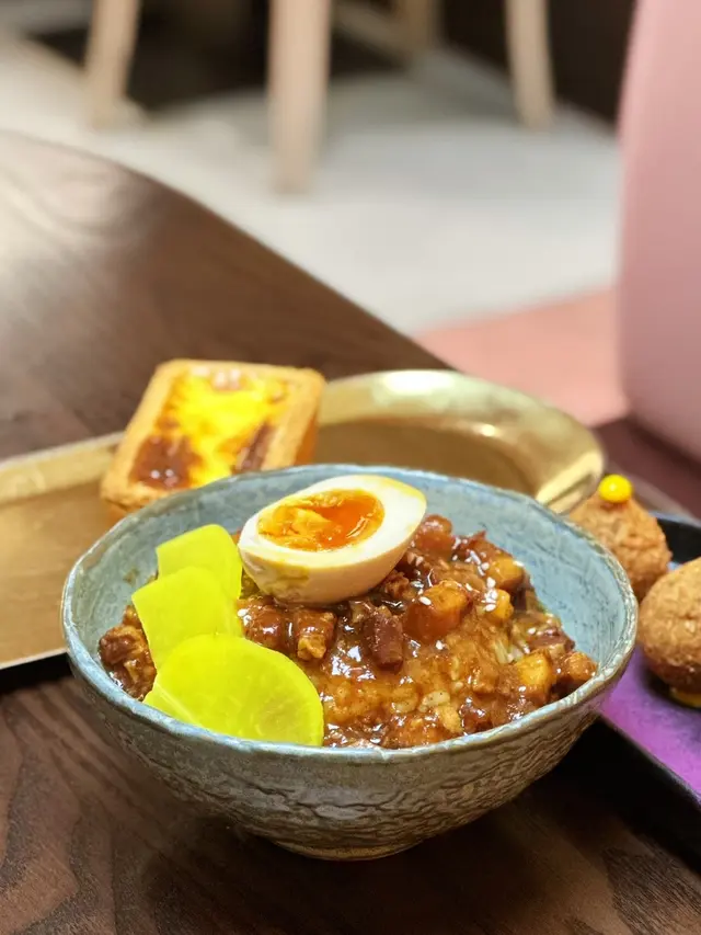 招牌魯肉飯