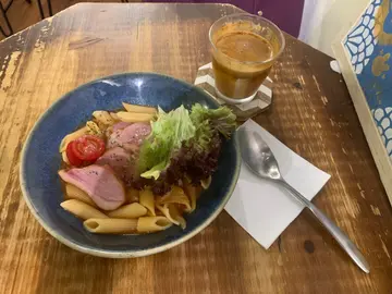 蕃茄湯鴨胸長通粉