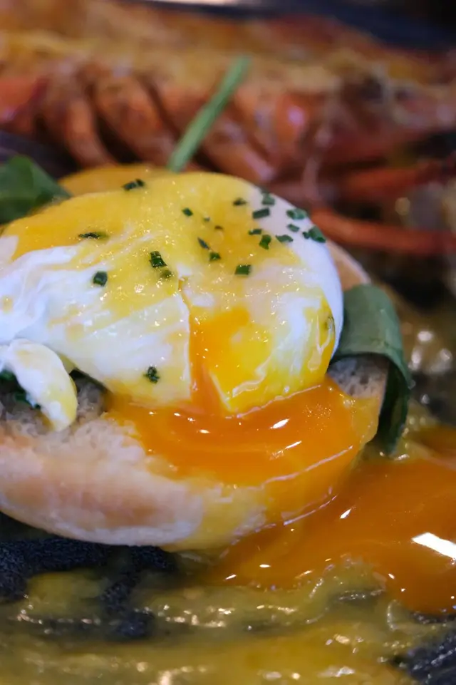 Egg Benedict