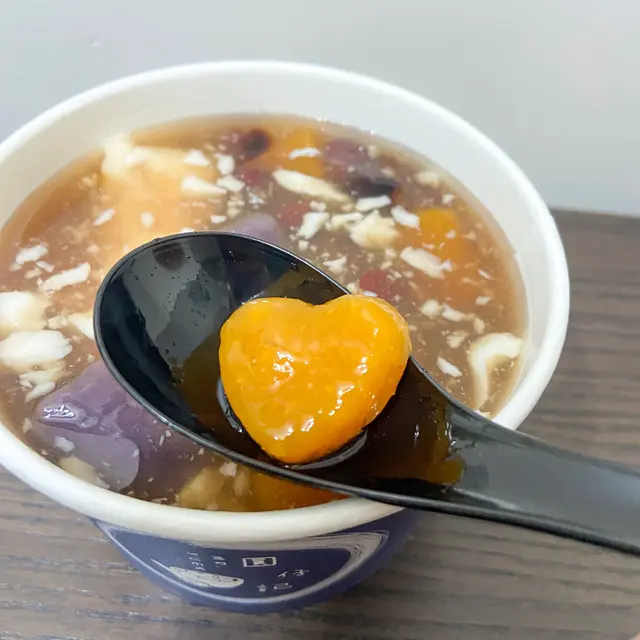 豆腐花紅豆三色芋圓