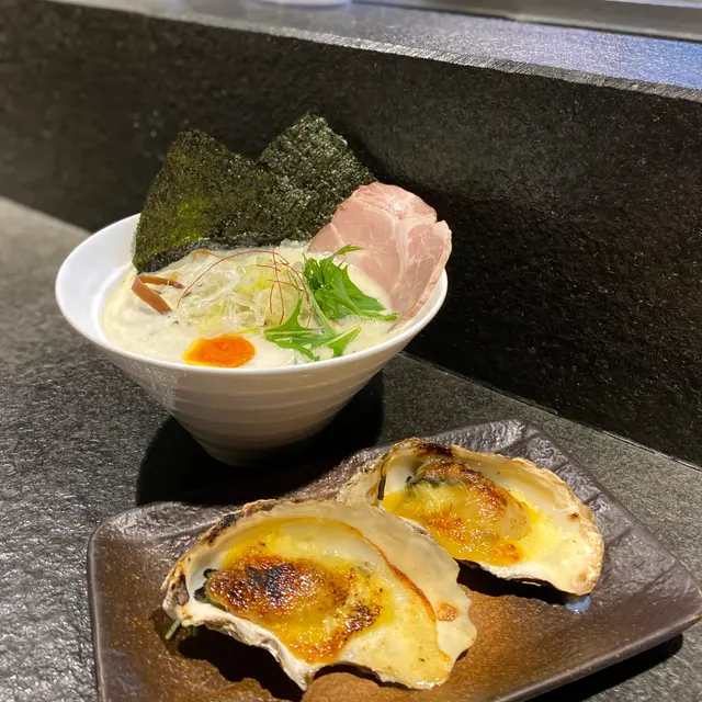 瀨戶內海產 蠔湯拉麵 配生蠔黄金燒 (2隻)