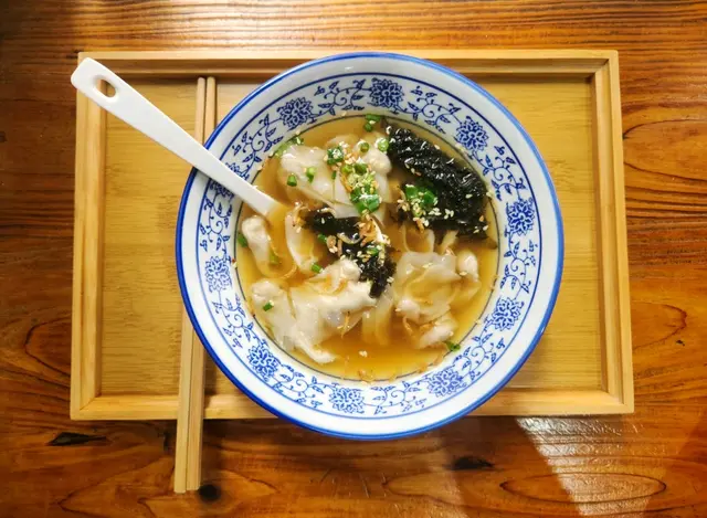 家鄉扁食湯(平使)