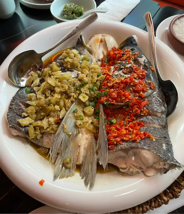 肉質嫩滑泡椒開胃