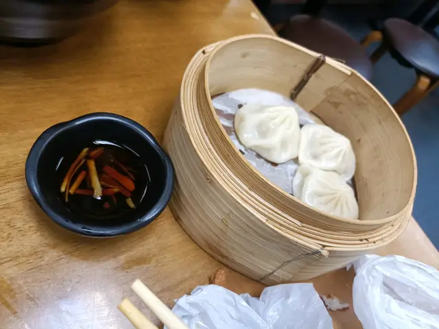 熱辣辣，湯汁多