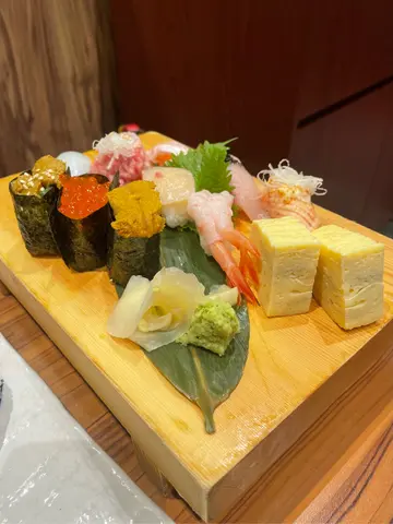 鲜寿司