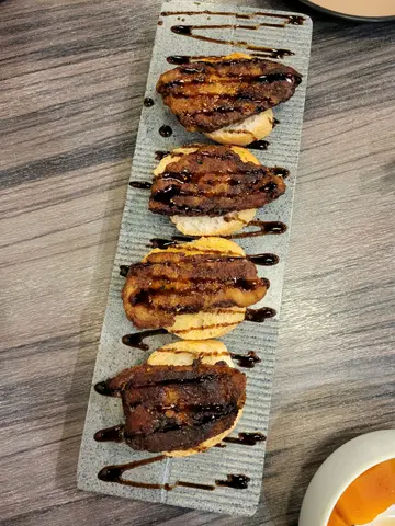 鵝肝多士