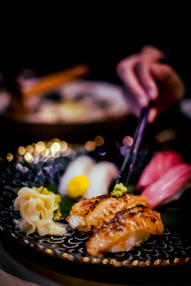 中拖羅,火灸左口魚邊及吞拿魚腩