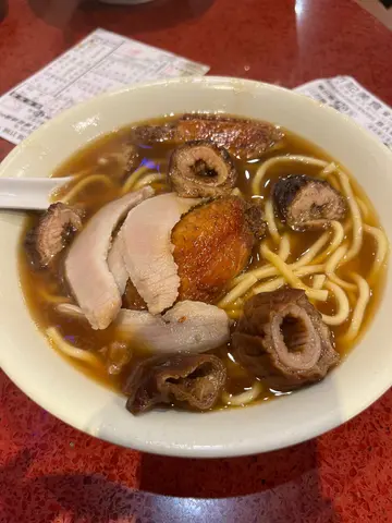 三餸車仔麵