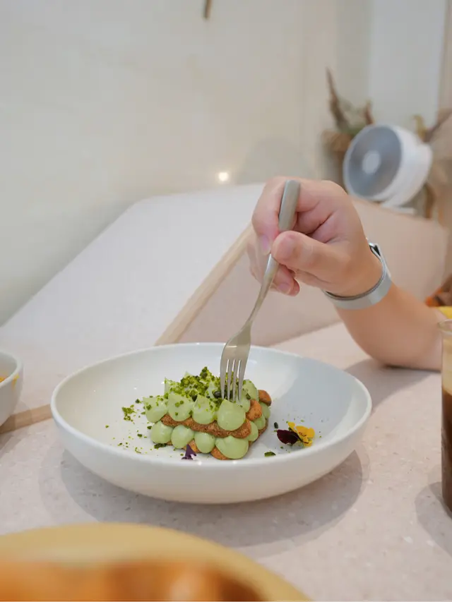 Pistachio  Tiramisu