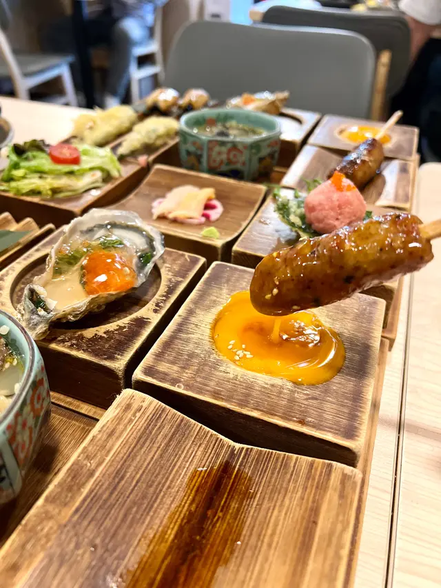 月見雞肉棒,蛋醬濃厚,啖啖肉!