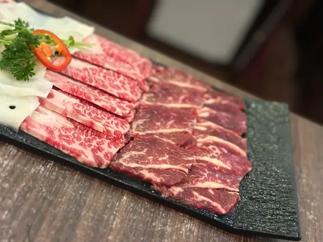 牛拼盤