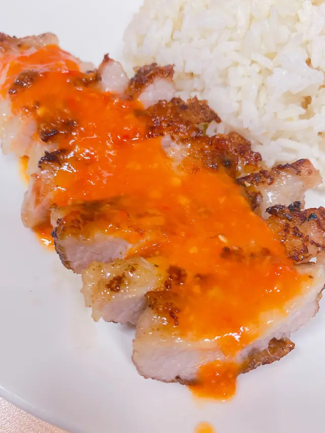 自家製豬頸肉飯