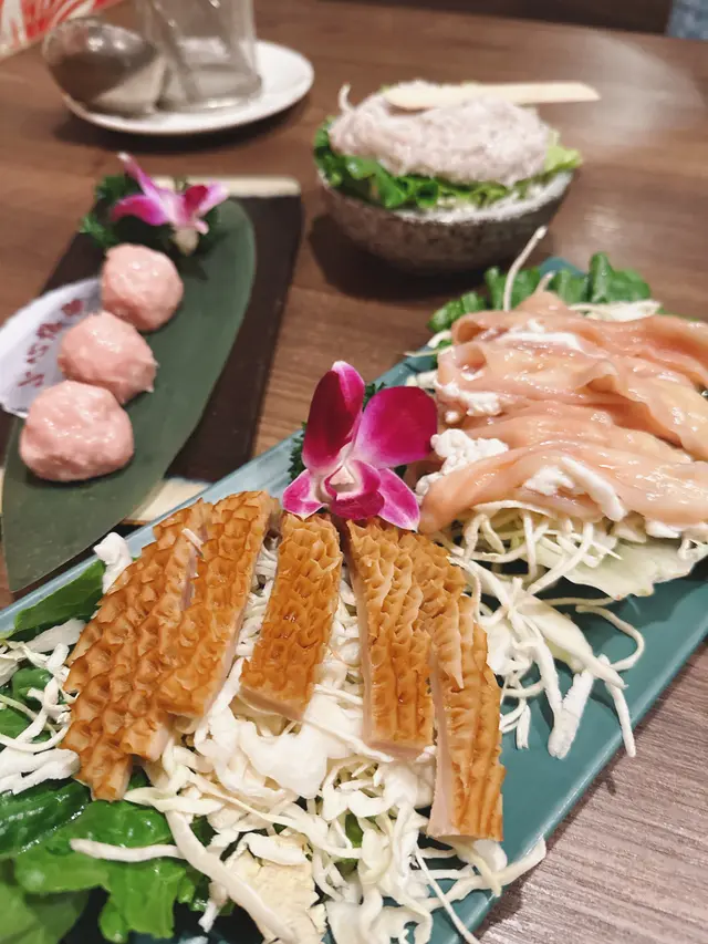 肥美鮮鵝腸、蜂巢牛肚