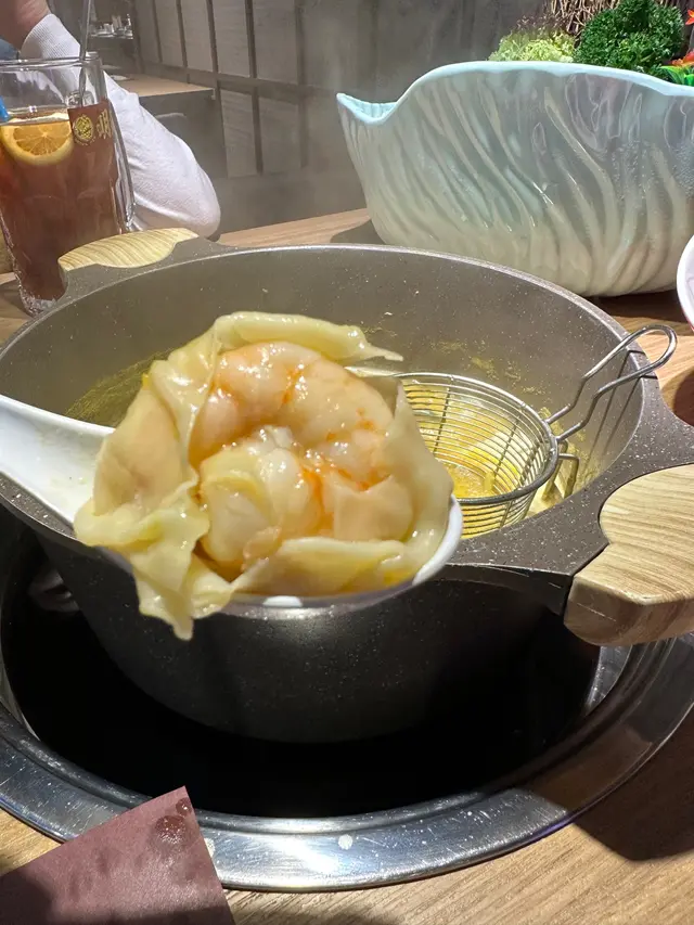 即包明記雲吞王