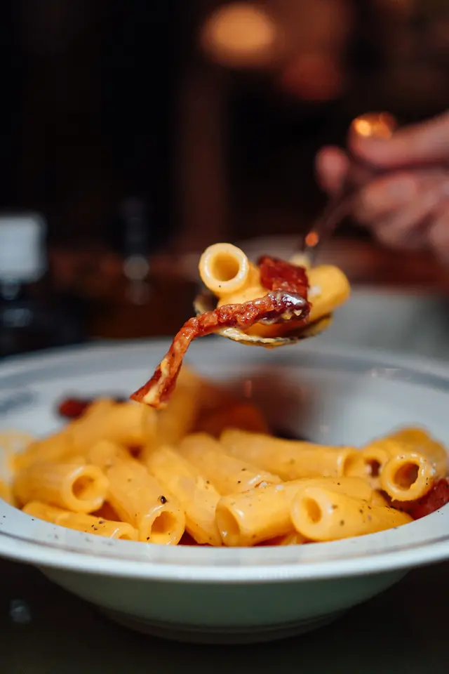 rigatoni alla carbonara