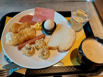 豐盛早餐+燒賣