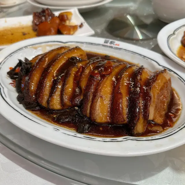 虎掌菌扣肉