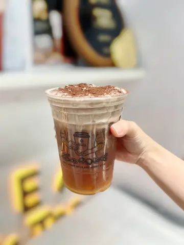 伯爵朱古力堅果奶蓋茶