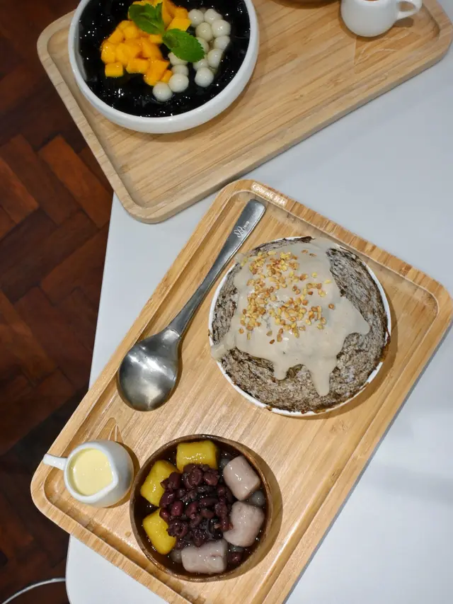 焙茶奶蓋雪花盛盤